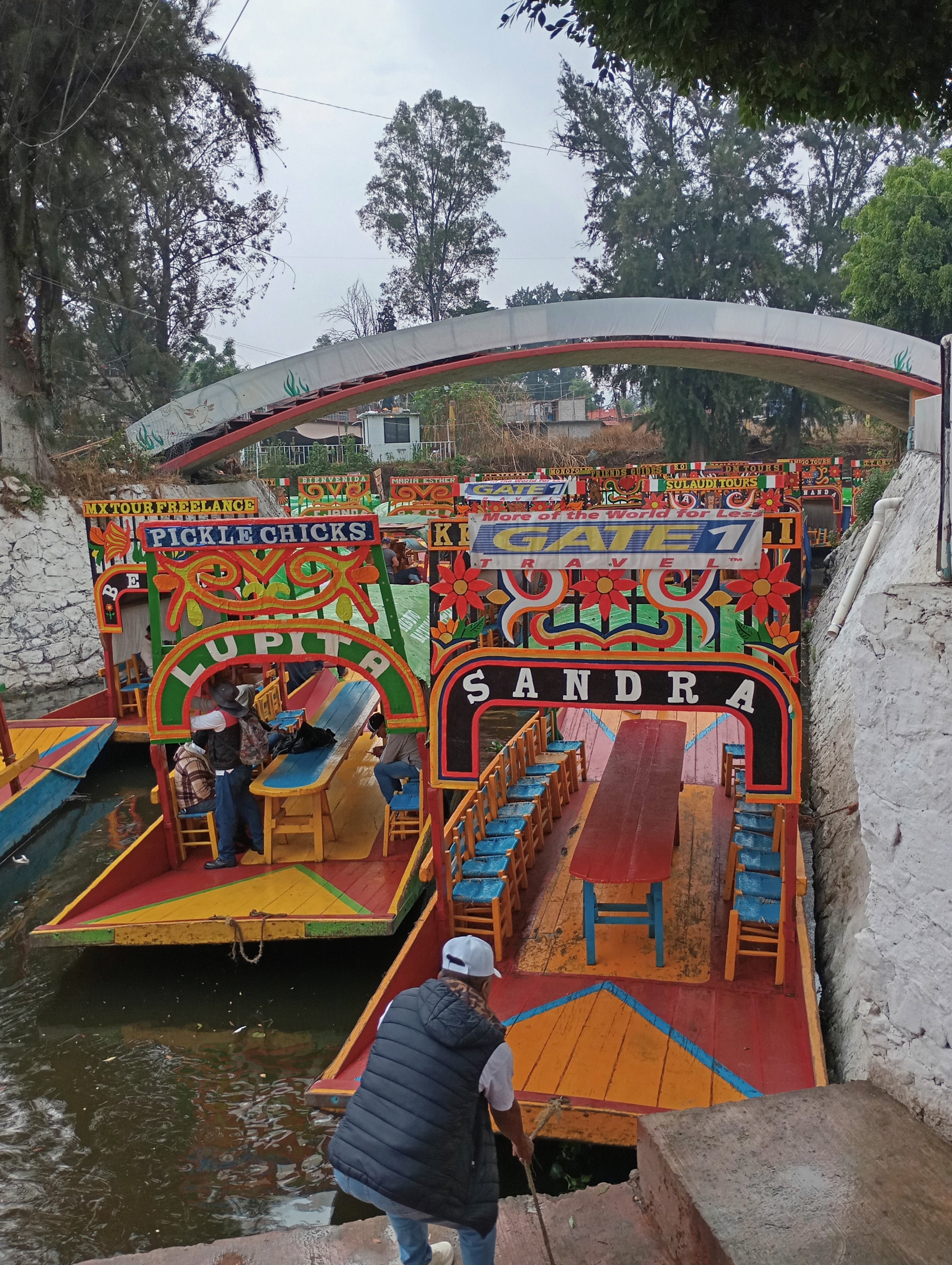 Private Mexico City Tour: Historic Center, Coyoacán, UNAM & Xochimilco Trajinera