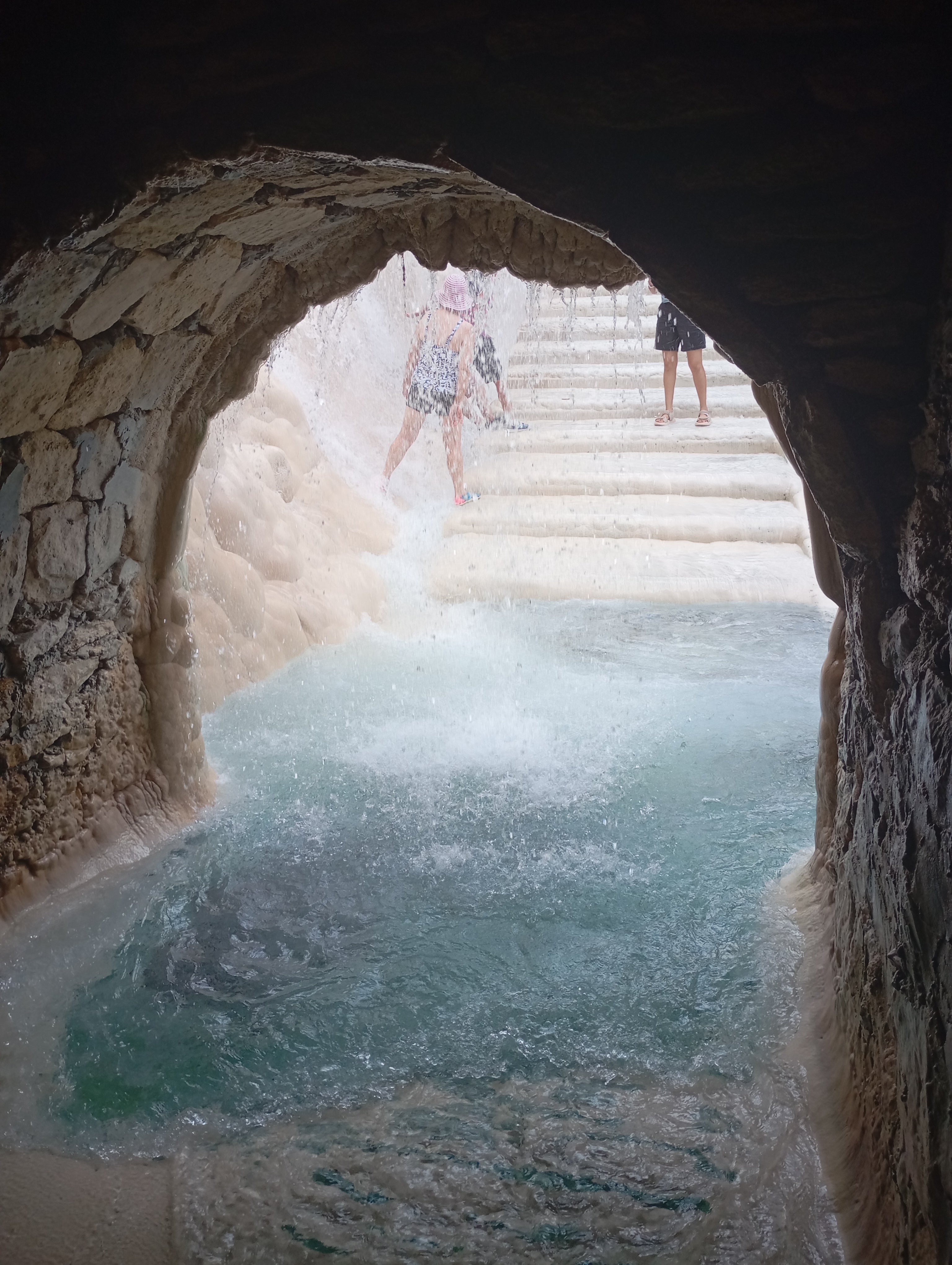 Discover the Magical Tolantongo Caves – Private Tour